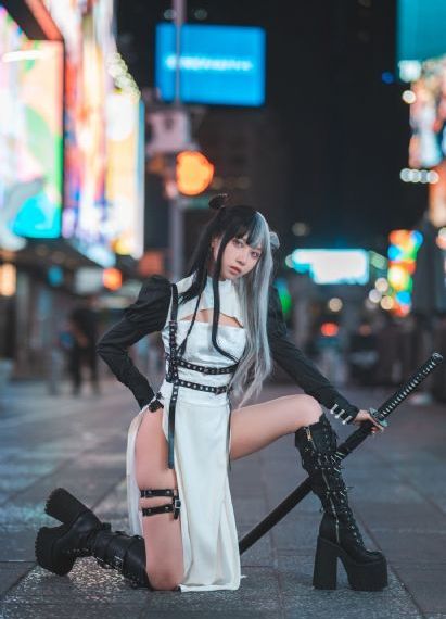 如履薄冰