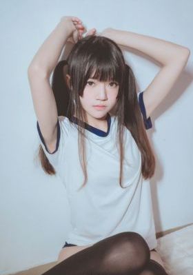 日本电影《年轻的寡妇》