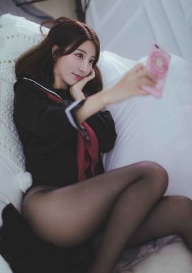 泳装